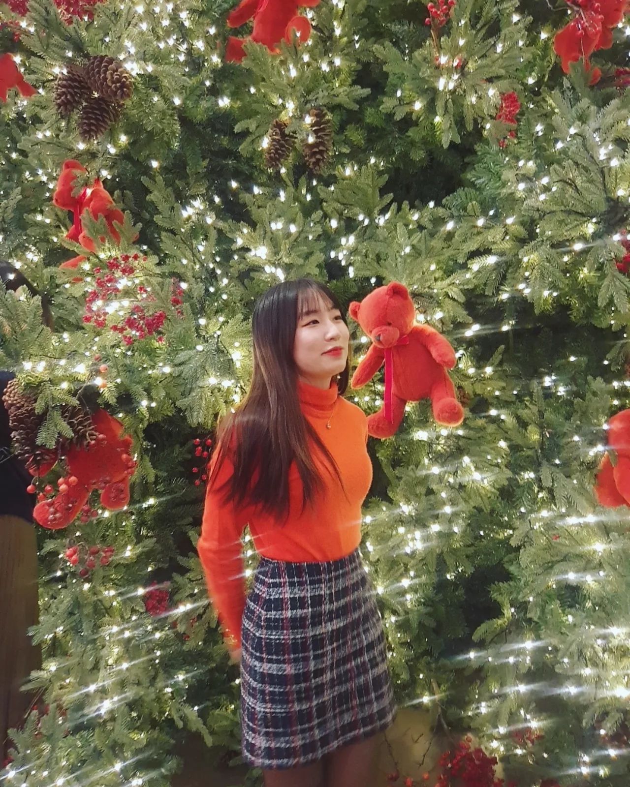 Merry Christmas🎄
다들 Happy Christmas였기를❣️
여자 둘이 보낸 크리스마스👍🏻
사진찍고 얘기하느라 시간 순삭~
벌써 2022년도 마지막 주라니🥲
마지막까지 행복하길🙏🏻

Wish you guys had Happy Christmas❣️
Hope 2022 will be finished with happiness only🙏🏻

#christmas #christmastree #크리스마스 #merrychristmas #happychristmas #더현대서울