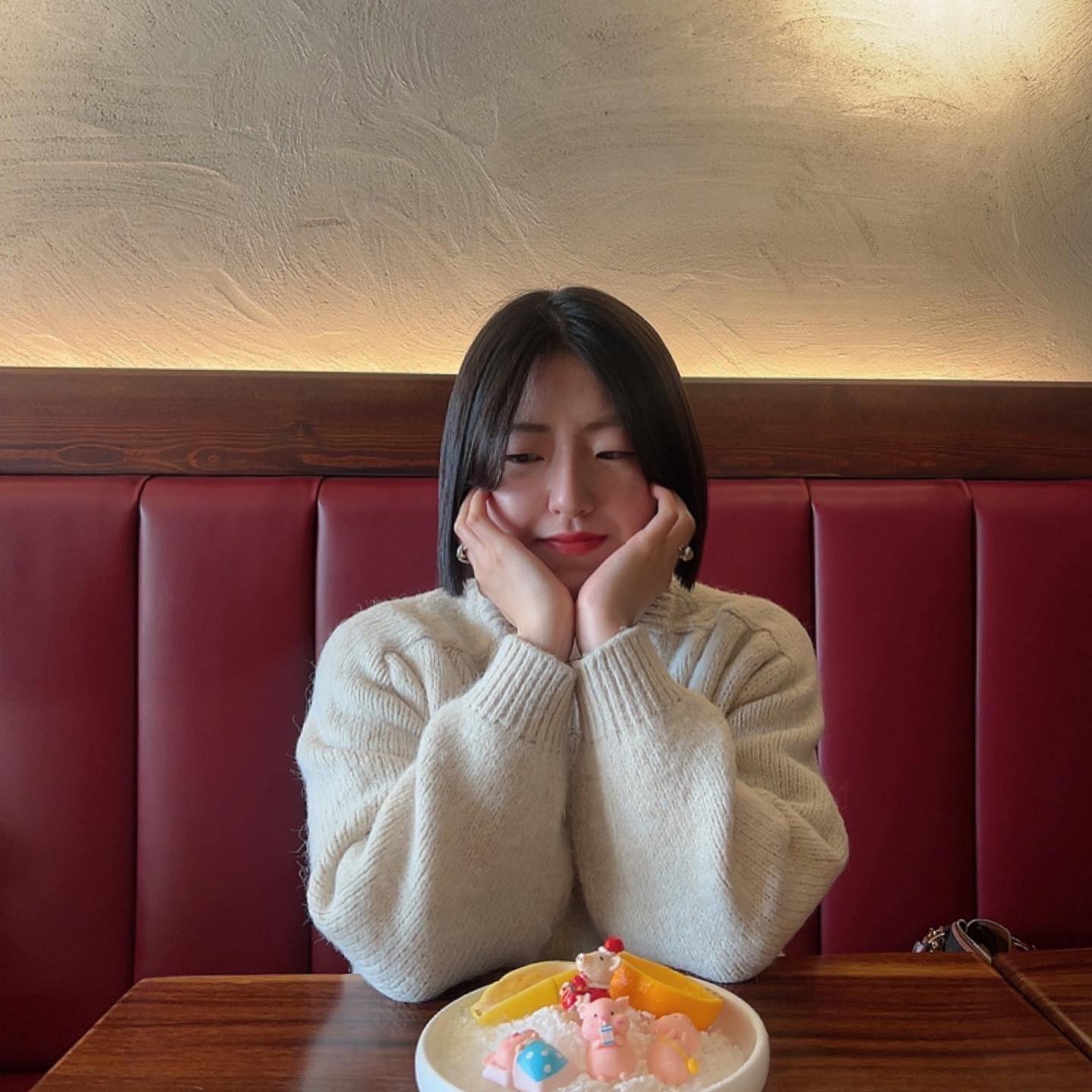 🐖🥓🌽🍽
급히 예약하고 다녀온 #패딩턴 
직원분들도 너무 친절하시고 
정성 가득한 음식이 정말 맛있따🫶🏻
마음이 따뜻해지는 크리스마스 이브였다🎄
.
.
.
#금호맛집 #옥수맛집 #금호와인바 #와인바추천 #코스요리 #옥수동맛집