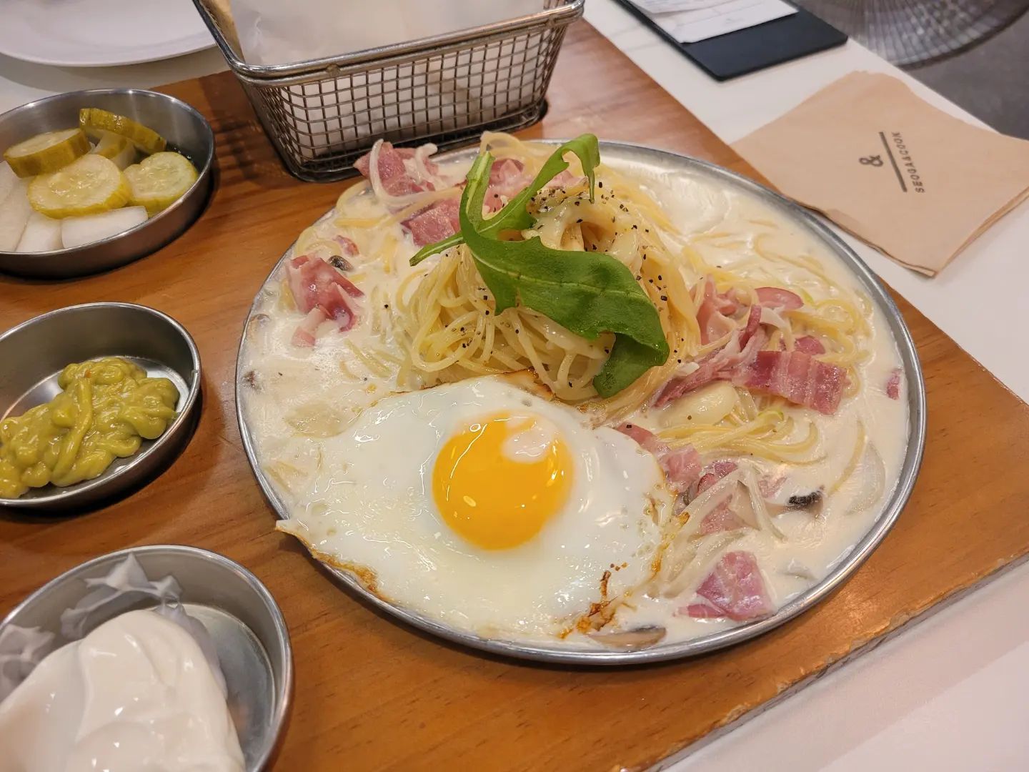 연말즐기기
일단 먹자!!!!!!

#서가앤쿡#파히타한상#베이컨까르보나라#배불러#먹는즐거움#연말#한해마무리