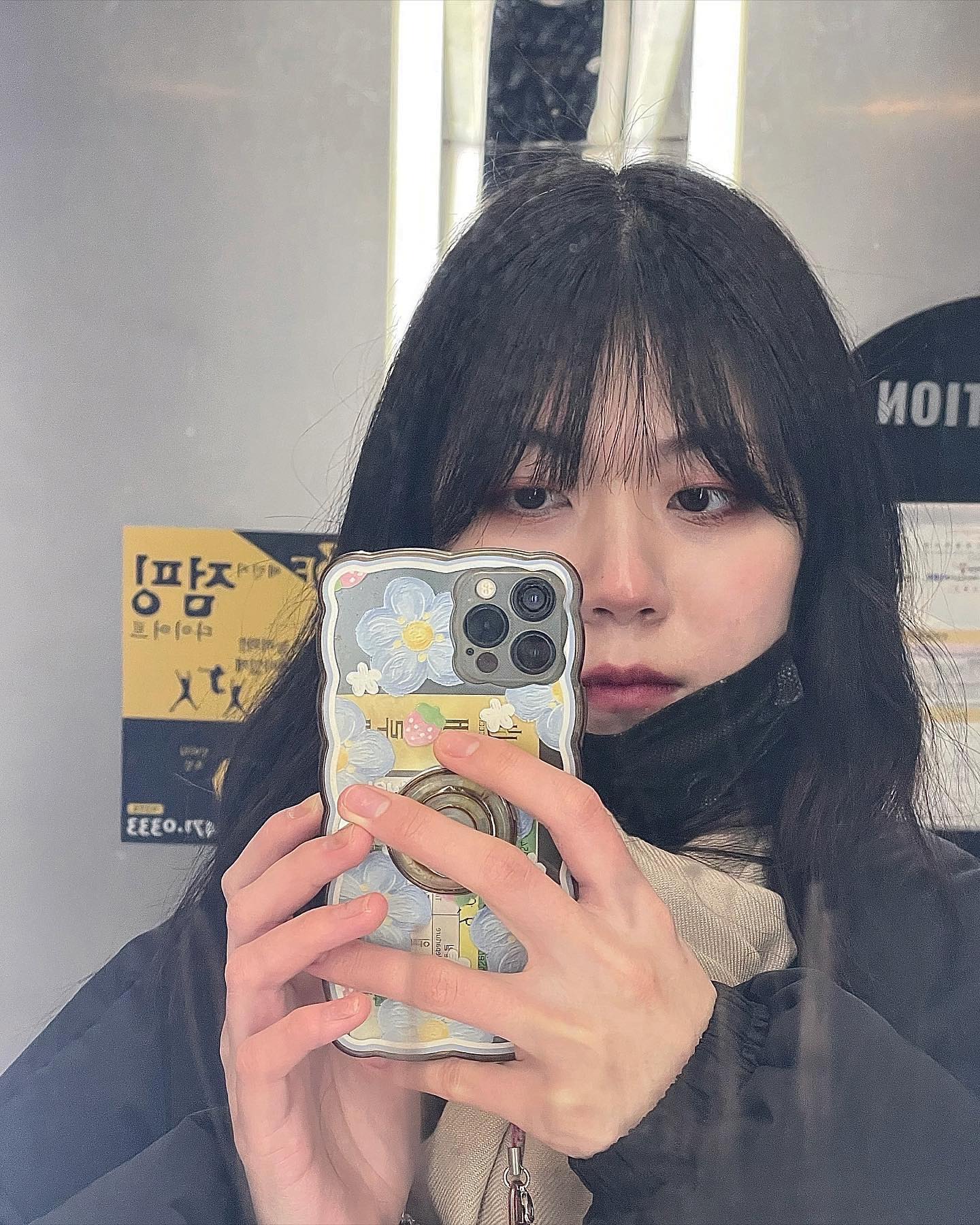 서창방문기
인천을 그렇게 오래 살면서
만수와 서창을 오늘 처음 가봤다.
나를 본뜬 동상이 길에 방치되어 있었다.
신기했다.