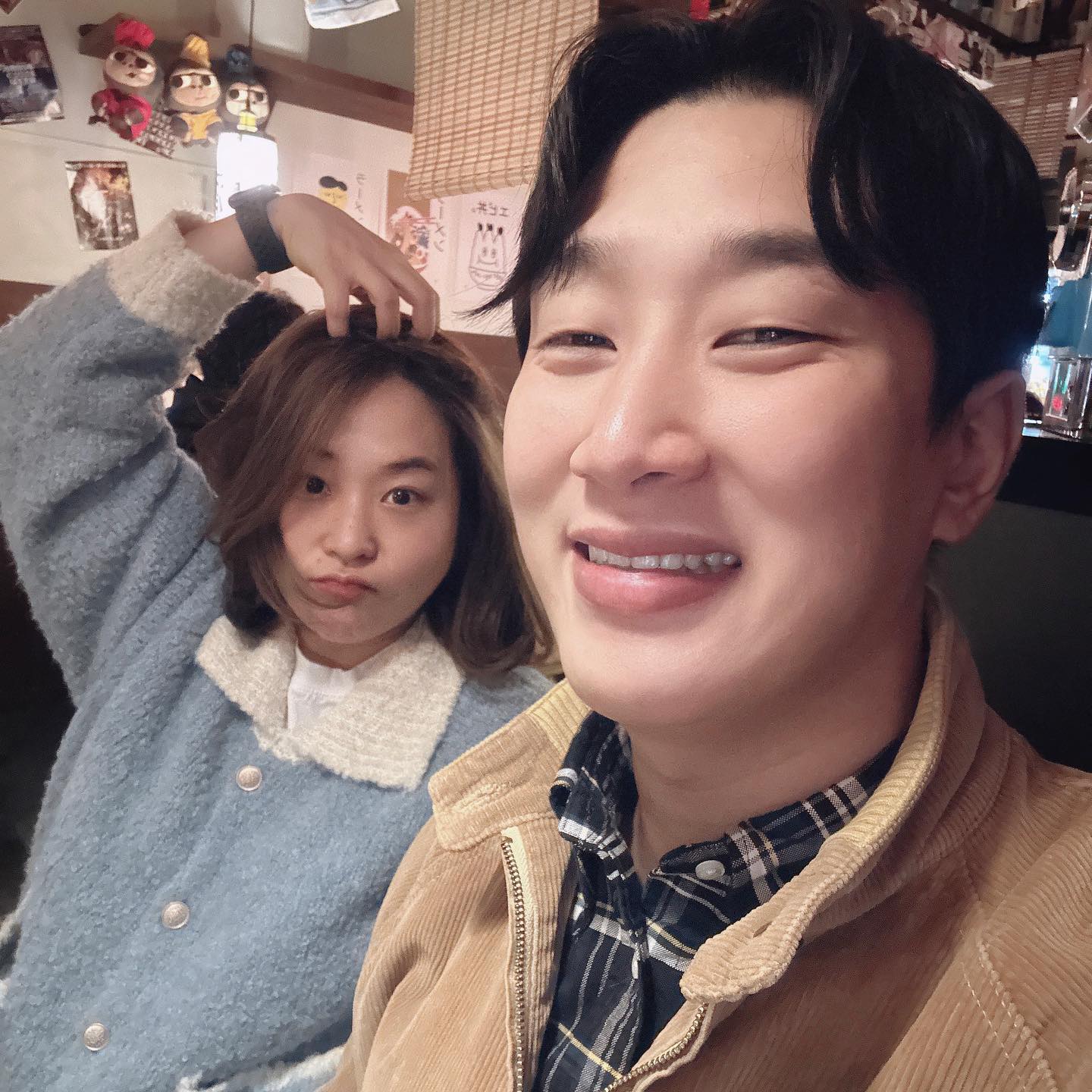 2023년엔
싸우지 말쟈
말즘 잘 듣고👊