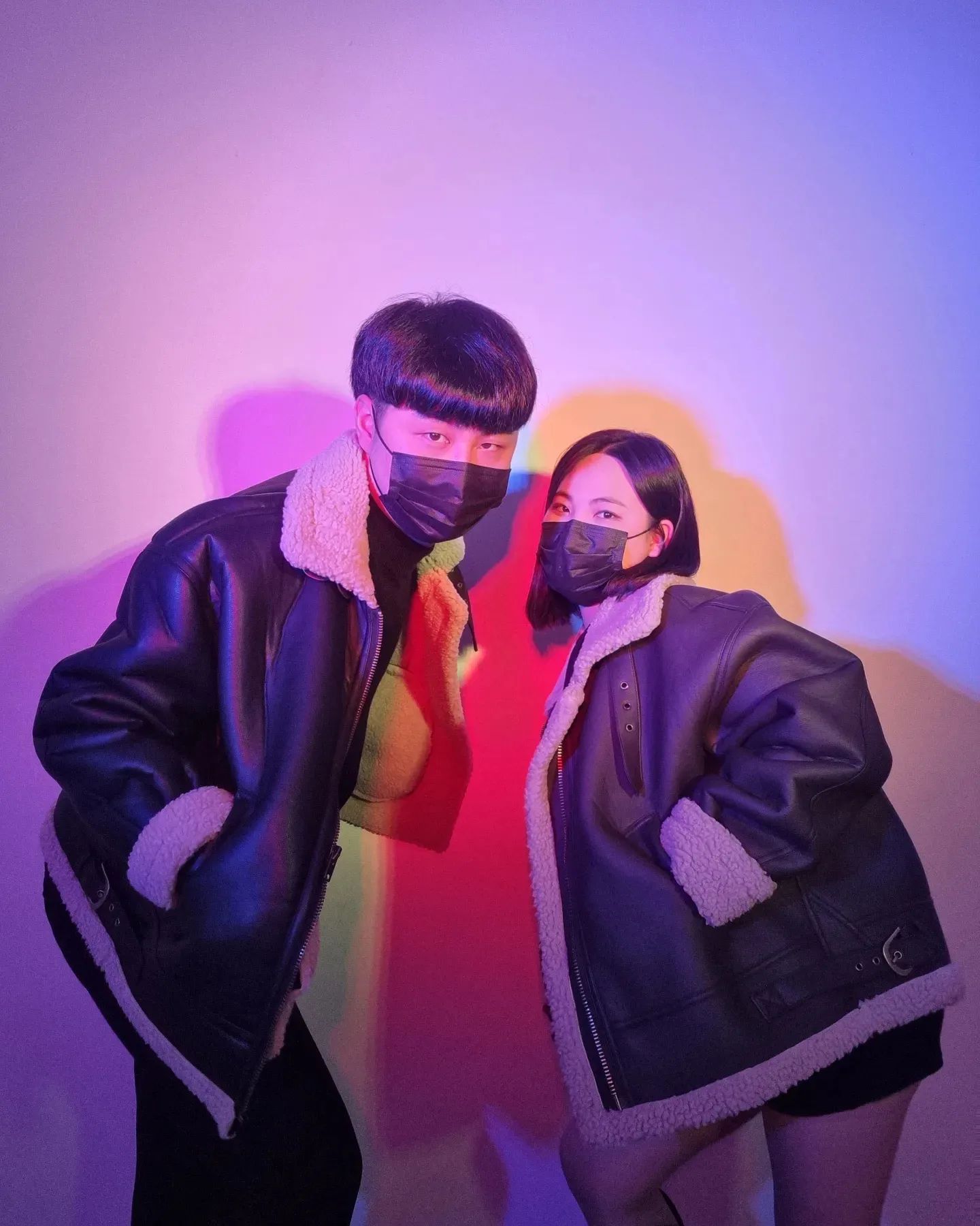 #뮤지엄오브일루전부산 #재주댕댕_여행

색다른 이색 데이트를 찾는다면❓
뮤지엄오브일루전부산으로🤍

시시하다고 생각 할수도 있지만 시간 가는줄 모르고 놀고 오게 되는곳❤

친절한 직원분 덕분에 막힘 없이 관람과 체험이 가능❤️

💌 #뮤지엄오브일루전 museumofillusions_busan
📌 부산 센텀시티 영화의전당 비프힐 1층
⏰️ Am11:00 ~ Pm 20:00
🅿️ 1시간 무료 주차 가능(주차권 받기)
—————————————————————
🔸️뮤지엄오브일루전부산 제대로 즐기기🔸️
▫️안내에 따라 다 체험해보기
▫️삼각대 필수
▫️예시 사진 포즈와 설명을 꼭 읽어보기