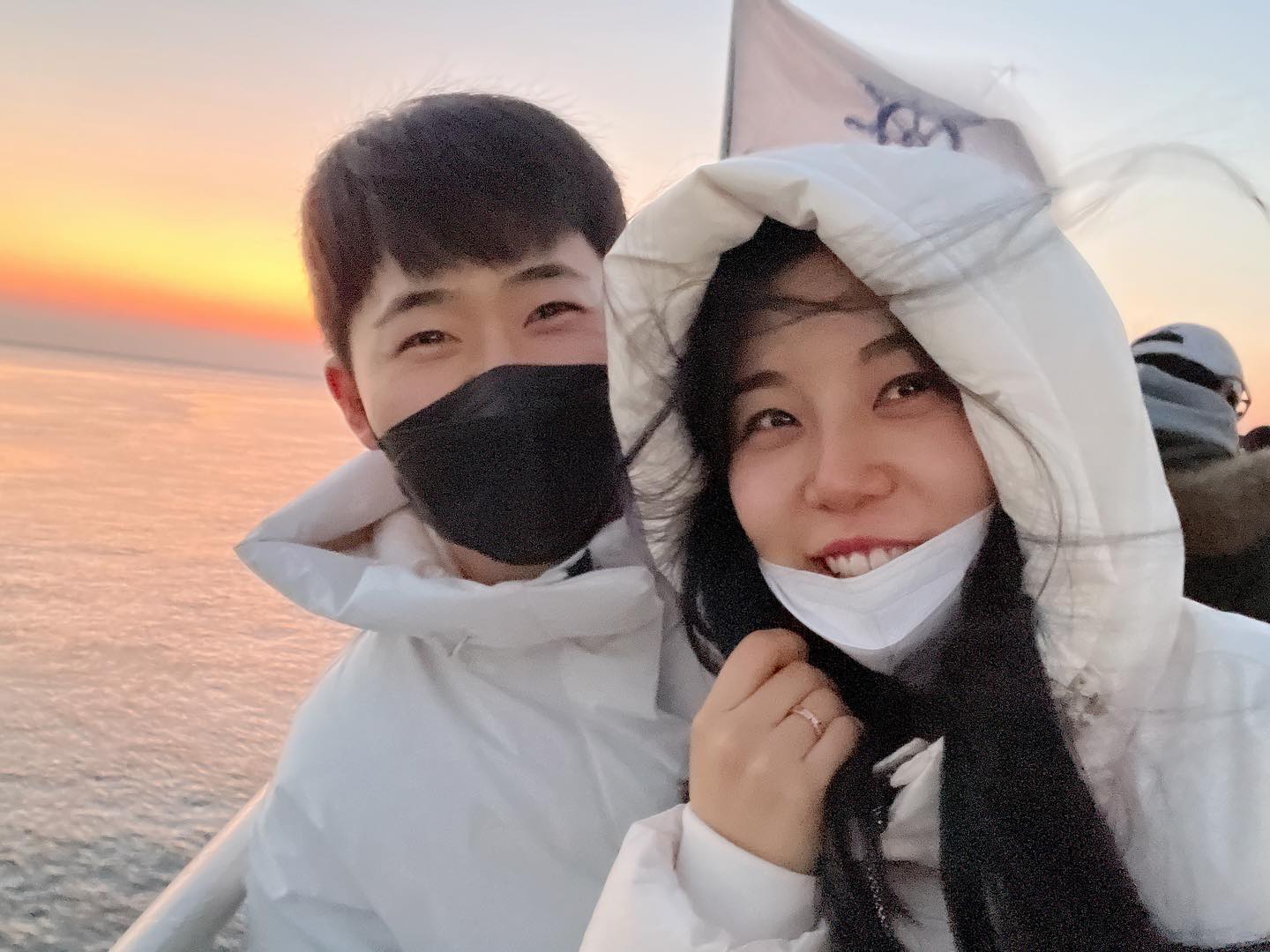 ⠀
⠀
유람선에서 보는 해돋이 좋다좋다아❤️
다 모이면 우당탕탕 정신없지만
늘 힐링되는 가족 모임
내년에도 연말여행 함께해🤙

모든 사람들 새해 복 듬뿍 받고
행복만 가득한 2023년 되기를 ! 🙏

⠀
⠀
⠀