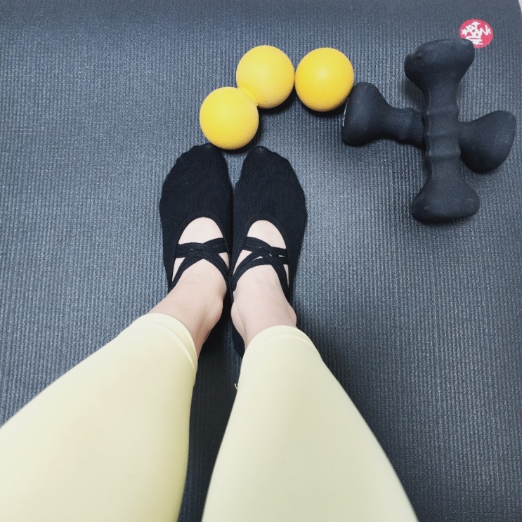 [운동] 필테양말, 논슬립요가양말, 토삭스양말, 토삭스추천, 이필굿 2지 토삭스, 이필굿 X밴딩 양말