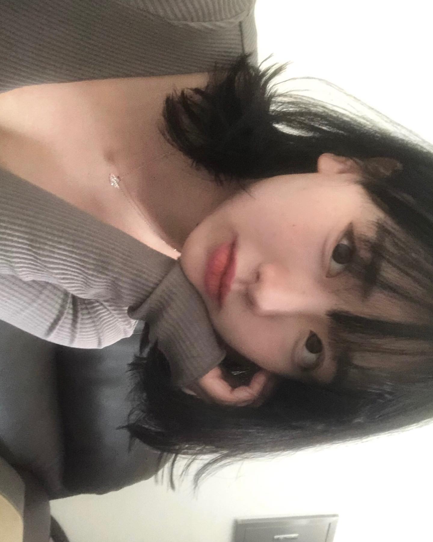 머리카락 잘가라. ✂️✂️✂️ #단발병