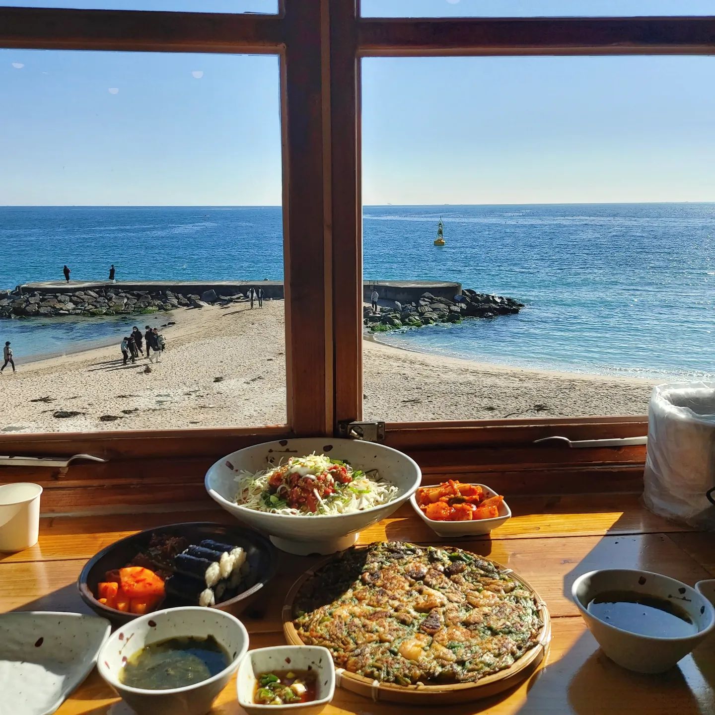 맛집으로 유명한
나사리식당 ♡
뷰가아쥬👍

힐링되구망 ♡