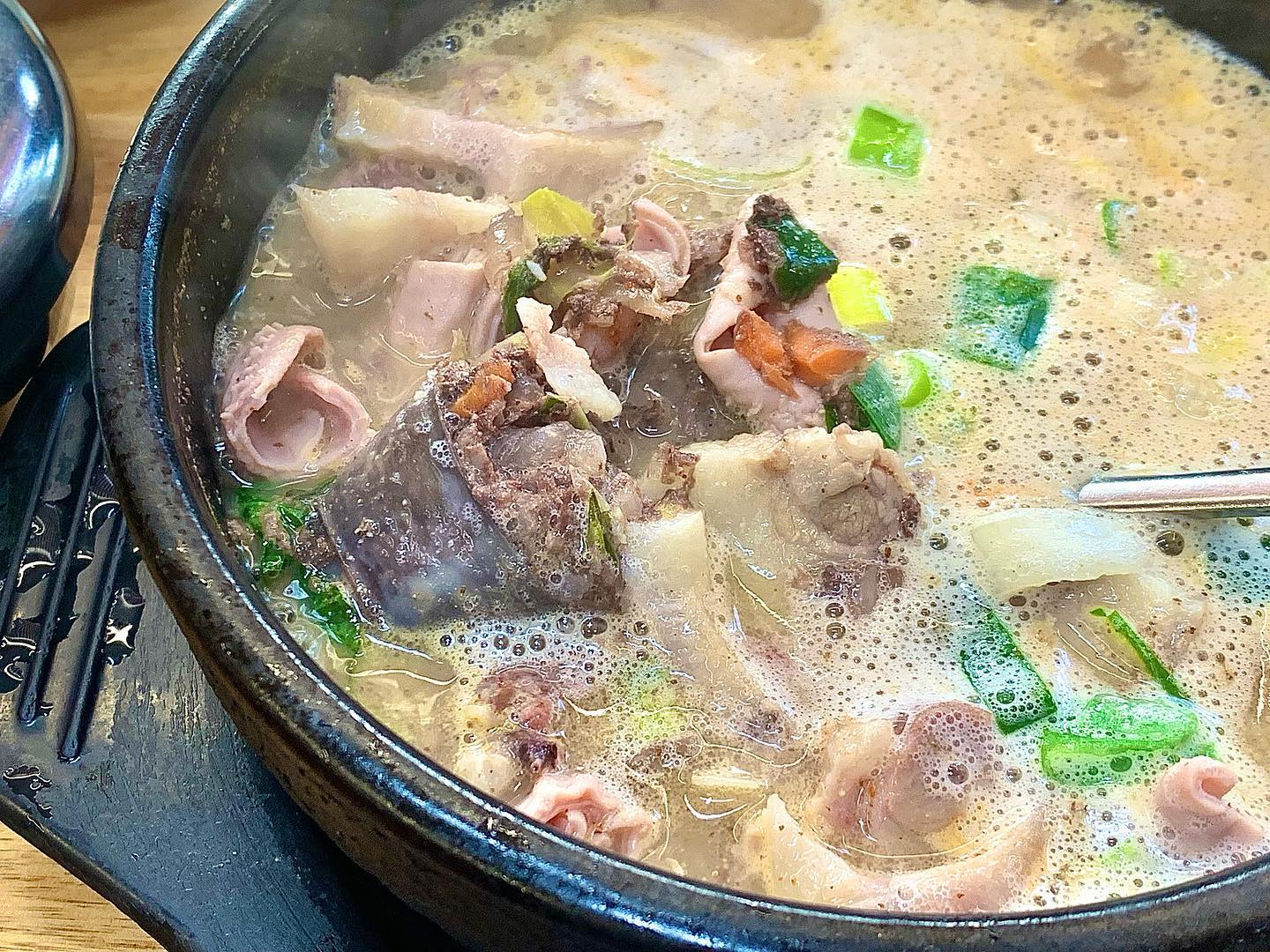 똑똑, 오늘은 순대국밥 어때요?