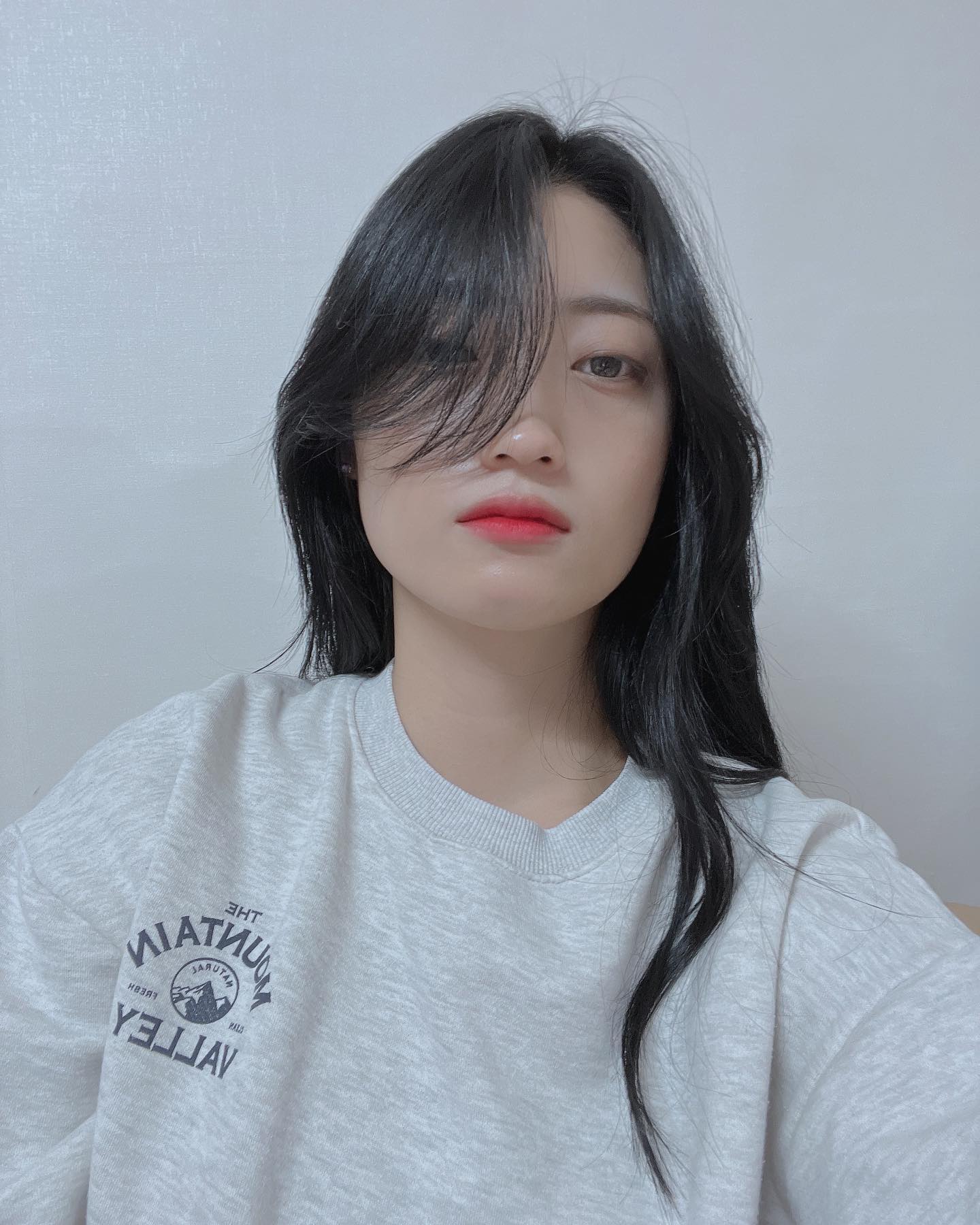 #첫줄
 
몇년간 염색 안할 예정🎉
태그도 귀찮아 ~_~