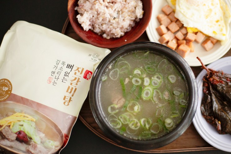 김가연 갈비탕 뼈없는 소갈비탕이라 냉동실에 쟁여두면 좋아요