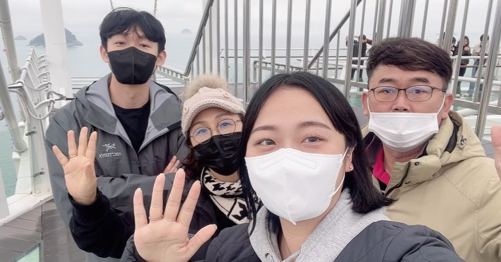 우리가족 사랑훼 👨‍👩‍👧‍👦♥️
콩이두 .. 🐾🤎

#신년맞이 #가족여행 #남해