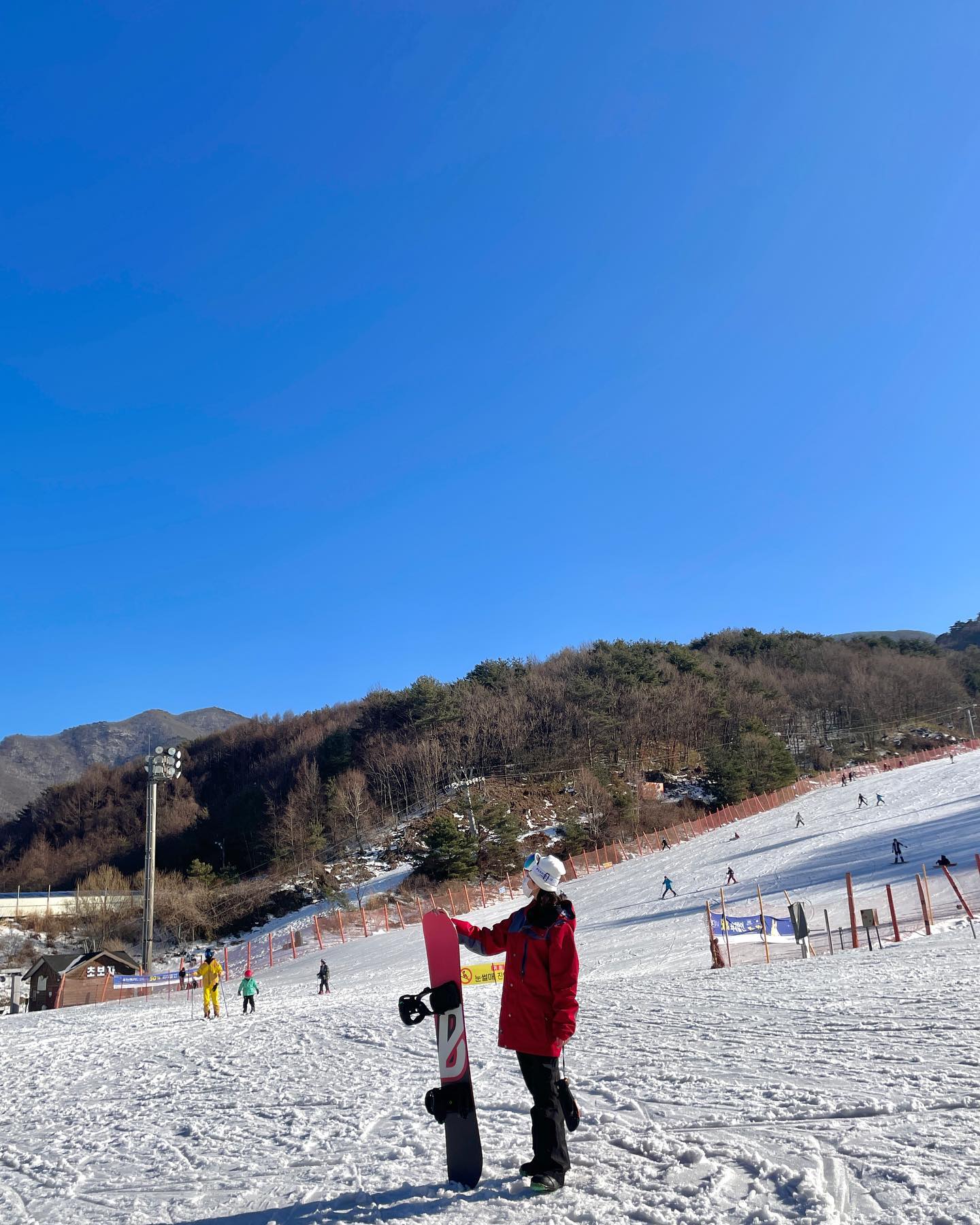 이번엔 보드의 매력에 빠져버렸다🏂
이번 시즌 끝나기전에 또 가야하눈데🤨