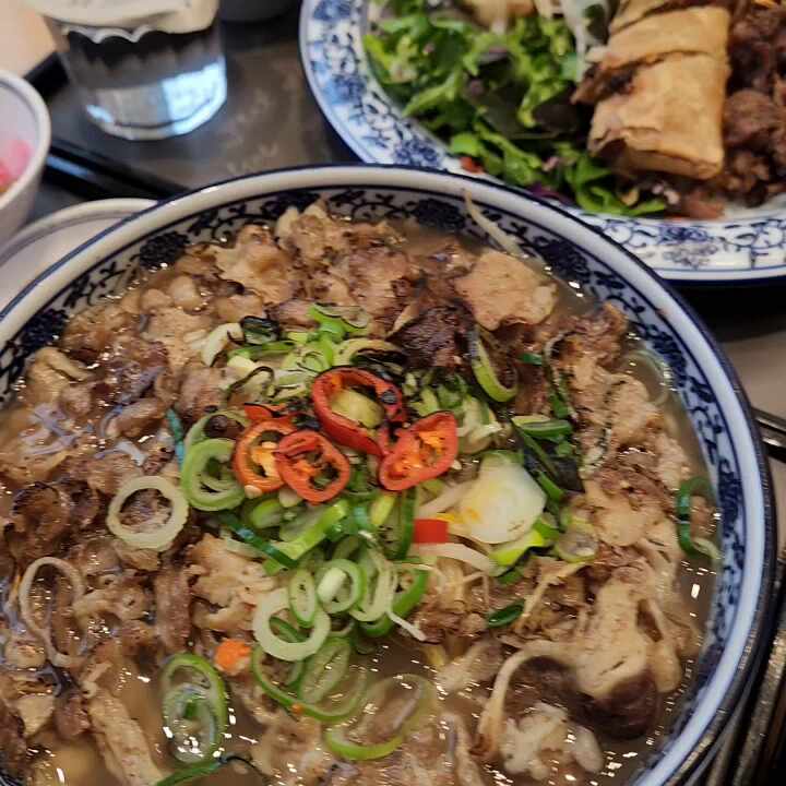 [곱창쌀국수 원조 최초] 대전 갤러리아 맛집 땀땀, 매운소곱창쌀국수! 토핑이 쌀국수를 덮어 보이지 않는다?!