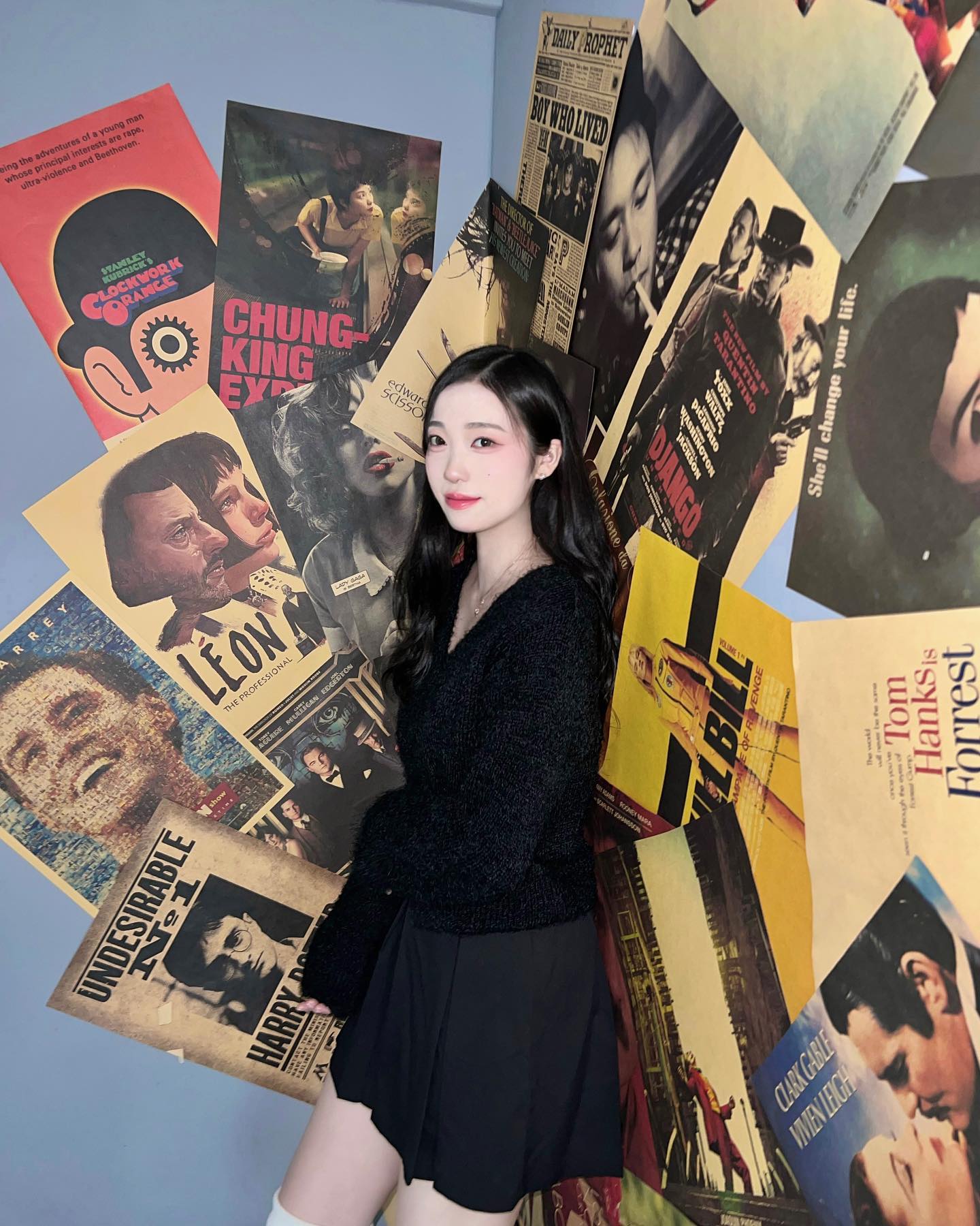 정색해야 되는데 작가님 주접 덕에 웃참챌린지 해버리기 .. 😚