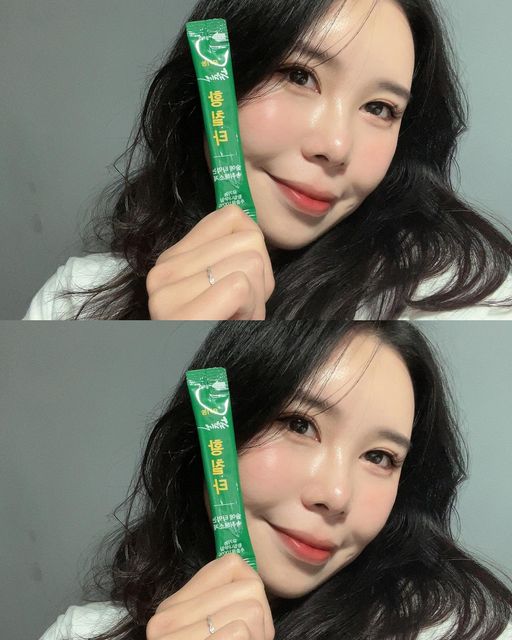 김예진 on Instagram: "#광고 #협찬 #인삼나무 확실히 인삼나무로 불리는 황칠나무라 그런지 아침 머리가 안아픈 기적같은 일이...⭐️만병통치약 그 잡채 소주에 태우니까 약간 한약 맛이 나서