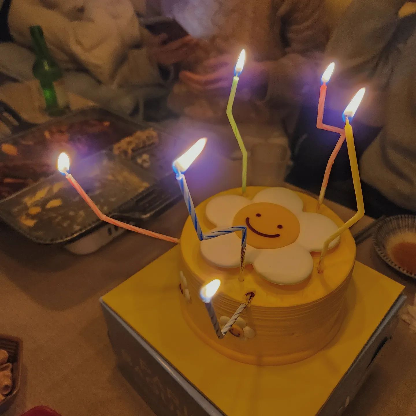 #happynewyear 🌷

ㅋㅌㅋㅋㅋㅋㅋ우당당탕 구정 새해카운팅 성공 🤩
2017년부터 지금까지 6년째인가...?ㄷㄷ 다들 어떻게든 시간내서 보는 거 넘 조음 또또더더더거 행복해지쟈

잘 자고 쉬니까 인스타 게시물 정리할 힘도 드디어 남 ㅋㅌㅋㅋㅋ

모듀 새해 복 많이 받으세요!!!!!
💓💓💓💓💓💓
앙행복행
