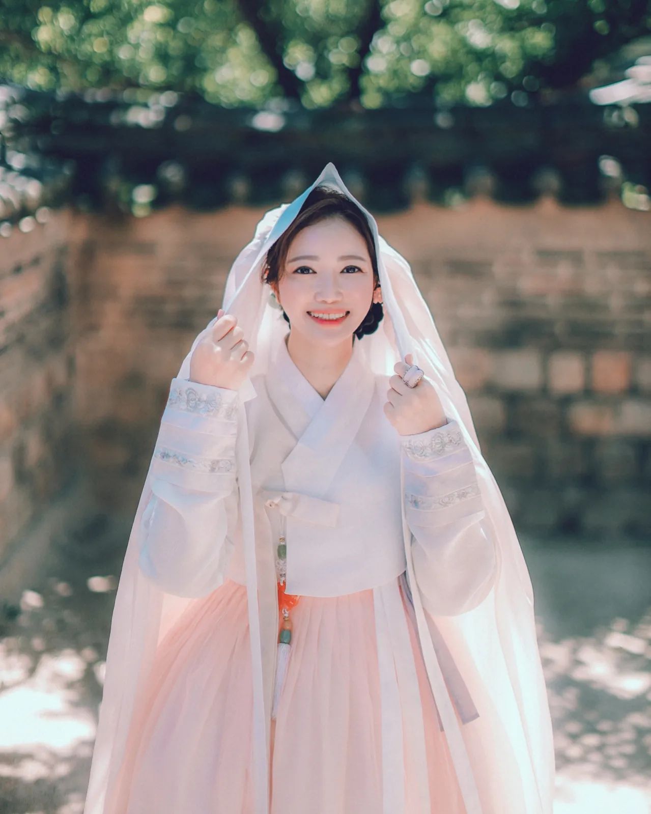 ⠀⠀⠀⠀⠀ ⠀⠀⠀
2023년에 처음 올리는 사진이 공교롭게 설날에 올리는 사진이니 그에 맞게 한복 사진😉
⠀⠀⠀⠀⠀ ⠀⠀⠀
모두들 맛있는 음식 많이 드시고 행복한 시간 보내세요❤❤
⠀⠀⠀⠀⠀ ⠀⠀⠀
#happylunarnewyear