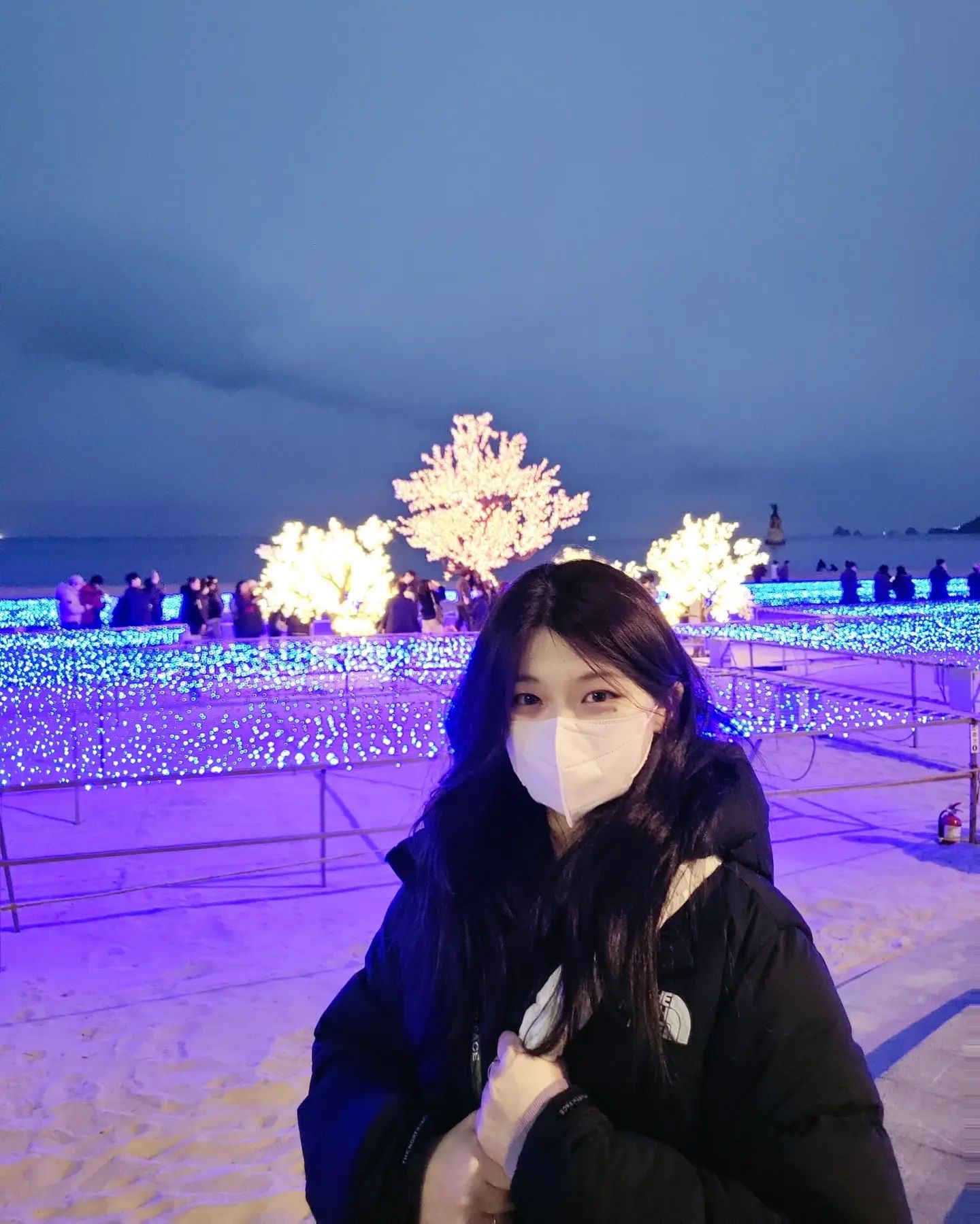 진쨔 오랜만에 해운대🌊
빛축제 중인지도 몰랐는데 너무 이쁘잖아,,✨️