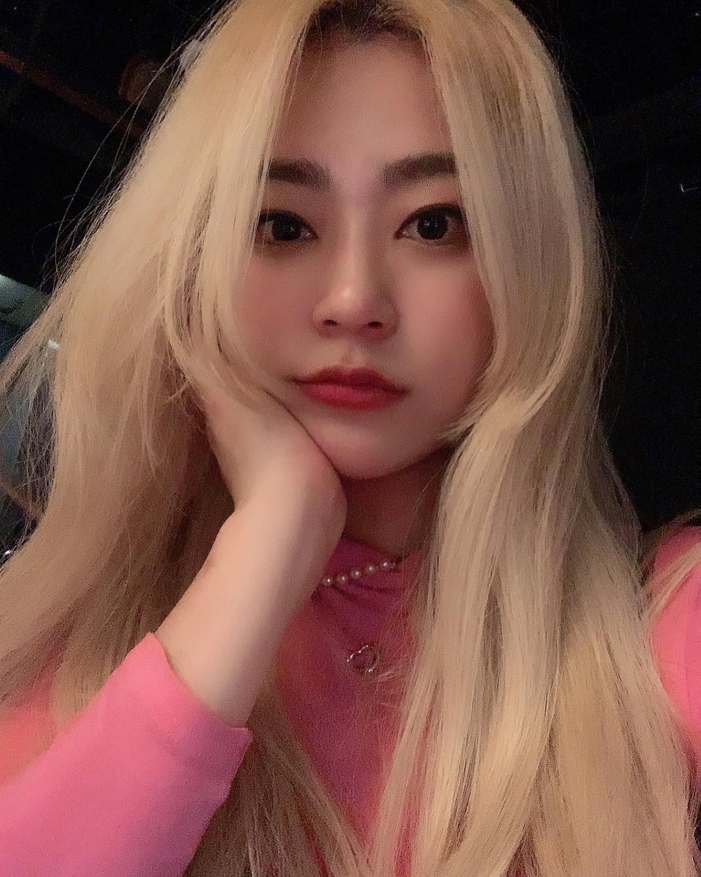 연휴의 마지막🫶🏻

official.jinro 는 귀엽고 재밌었고 
제로가 나와줘서 너무 고맙구🤭

pavox__gn 들어가자마자 내취향🤍
칵테일은 더 내 취향😍

아 출근하기 시러😭

#진로 #진로이즈백 #진로체험 #진로제로 #뚜껍 #연휴 #연휴끝