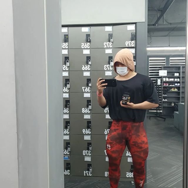 민규 on Instagram: "#협찬 #광고

이번에 제트리션에서 제트크레아틴프로를
협찬해주셨습니다!
@zetrition

다른 보충제는 몰라도 크레아틴은 필수라고 생각합니다!
제트리션 크레아틴은 부원료가 정말 다양해서 더 추천드립니다👍🔥

보충제=@zetrition 
짐웨어=@sharp_apparel_official 

#제트리션 #근육맨닷컴 #제트크레아틴프로 #크레아틴 #creatine #헬스 #헬스보충제 #헬스타그램 #보충제 #보충제추천 #헬스보충제추천 #샵어패럴 #sharpapparel #헬린이 #헬린이그램 #헬린이의하루 #좋반 #좋아요반사 #헬창 #muscle #bodybulding  #bodybulder #gym #레그데이"