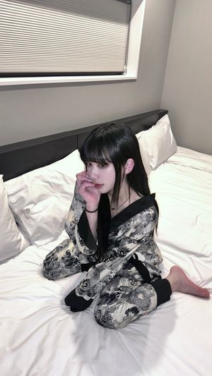[아세르로조] 핸드메이드 써지컬 목걸이