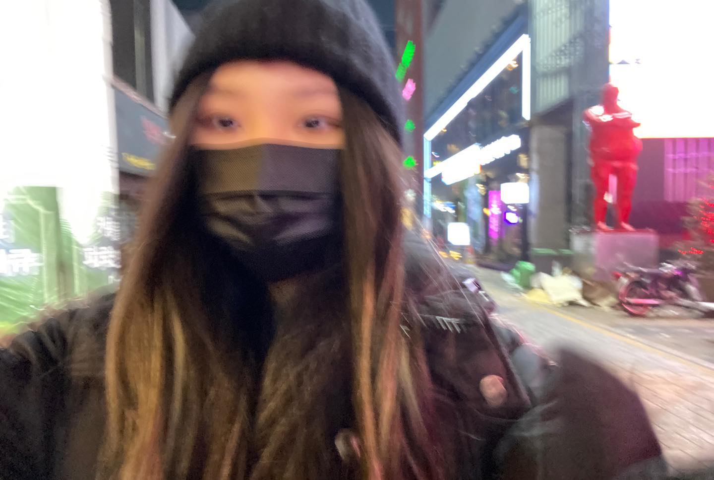 2023.01.07

가족 모임🫶🏻
모이는데 3년 걸림 ( ˃̣̣̣̣︿˂̣̣̣̣ ) 
아직 다같이는 못 모였다 …