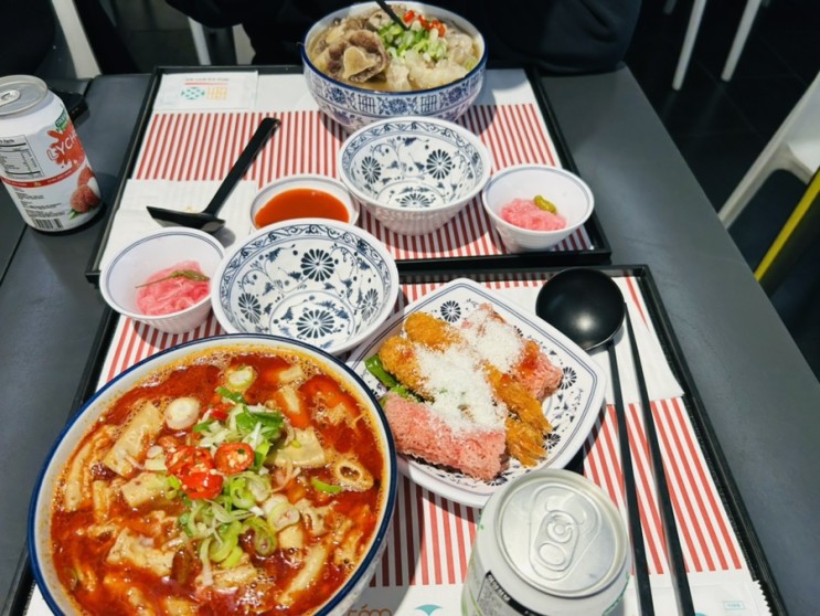천안 갤러리아 백화점 맛집 /최초의 원조 곱창쌀국수가 유명한 베트남 요리 전문점 땀땀
