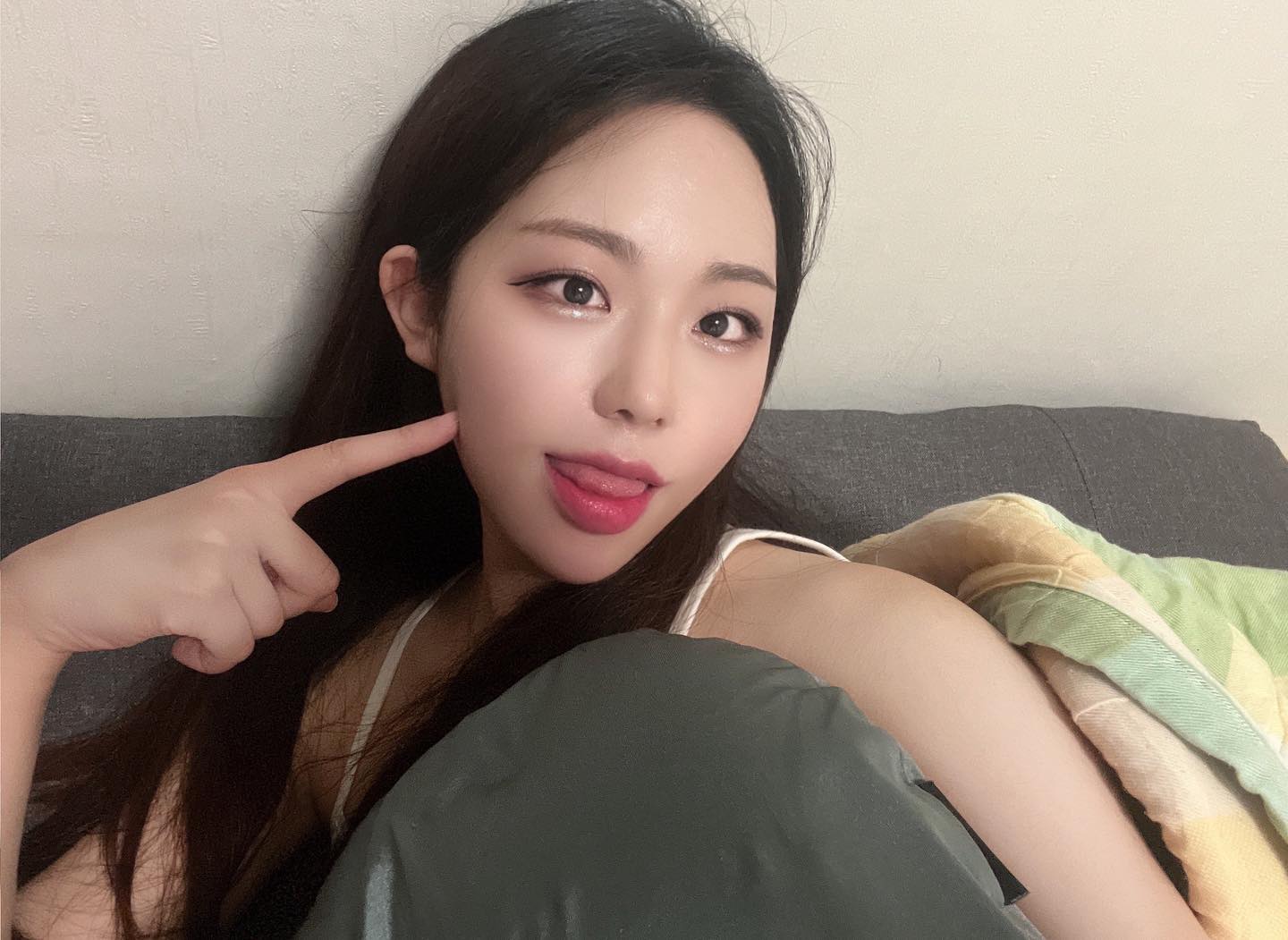 동그란맘- 속에 피-어난 하우 이즈 더 라잎
-
-
#동그란맘 hwimmm greenimnida