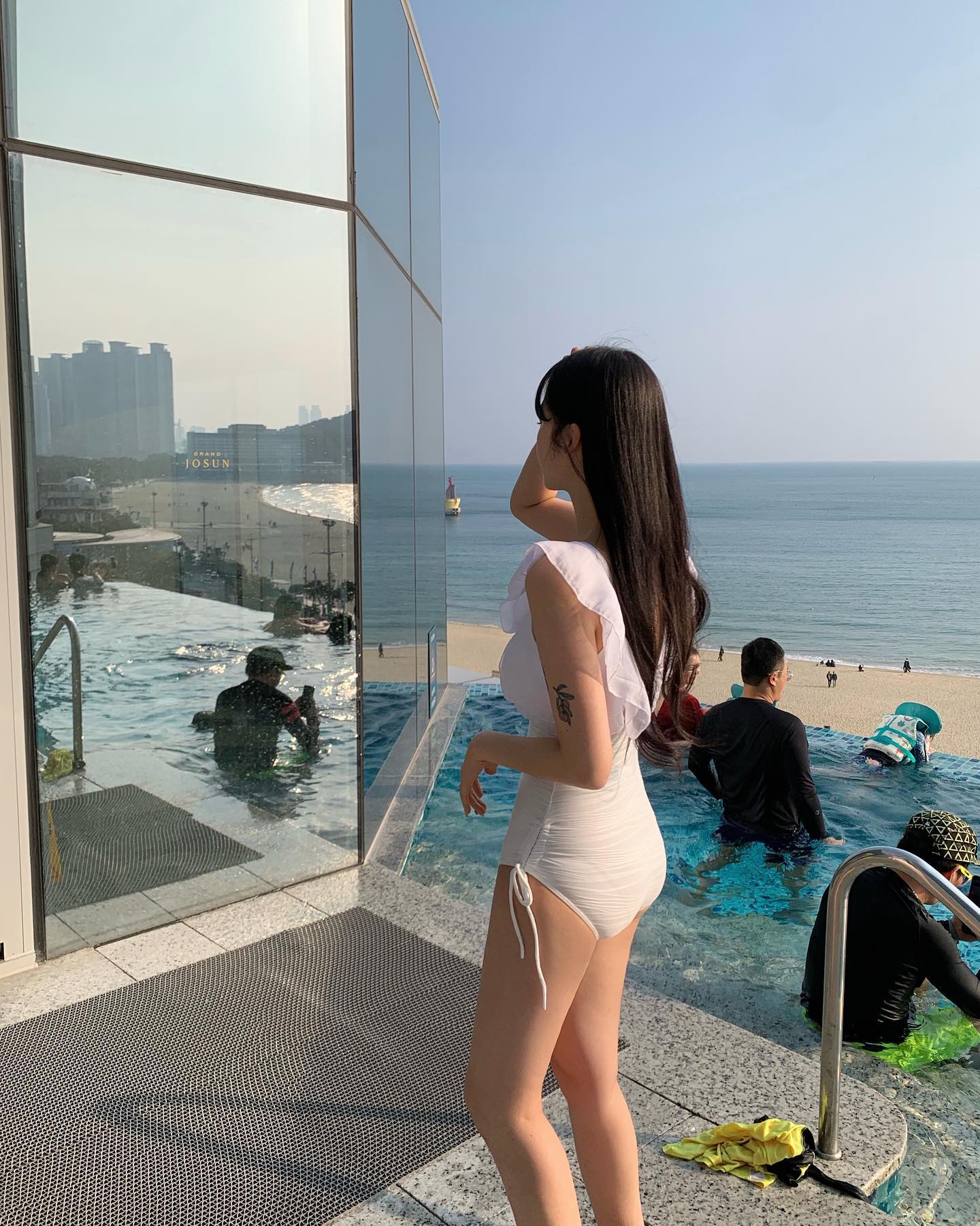 오빠 놔두고 일탈💙