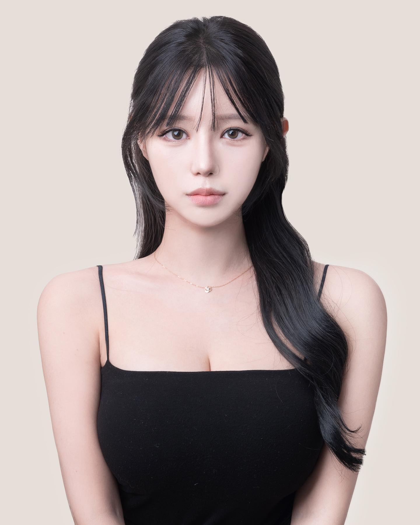 AI 아냐

#증명사진
#증명사진메이크업
#증명사진촬영
#셀리온스튜디오
