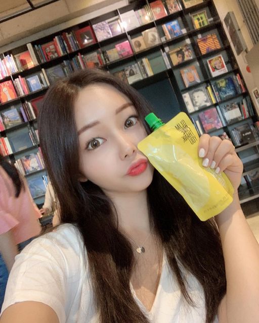 Ju Ju on Instagram: "🍍다이어트 식초로 유명한 슬림파인떙큐 파인애플 🍍 식초의 함량은 적당