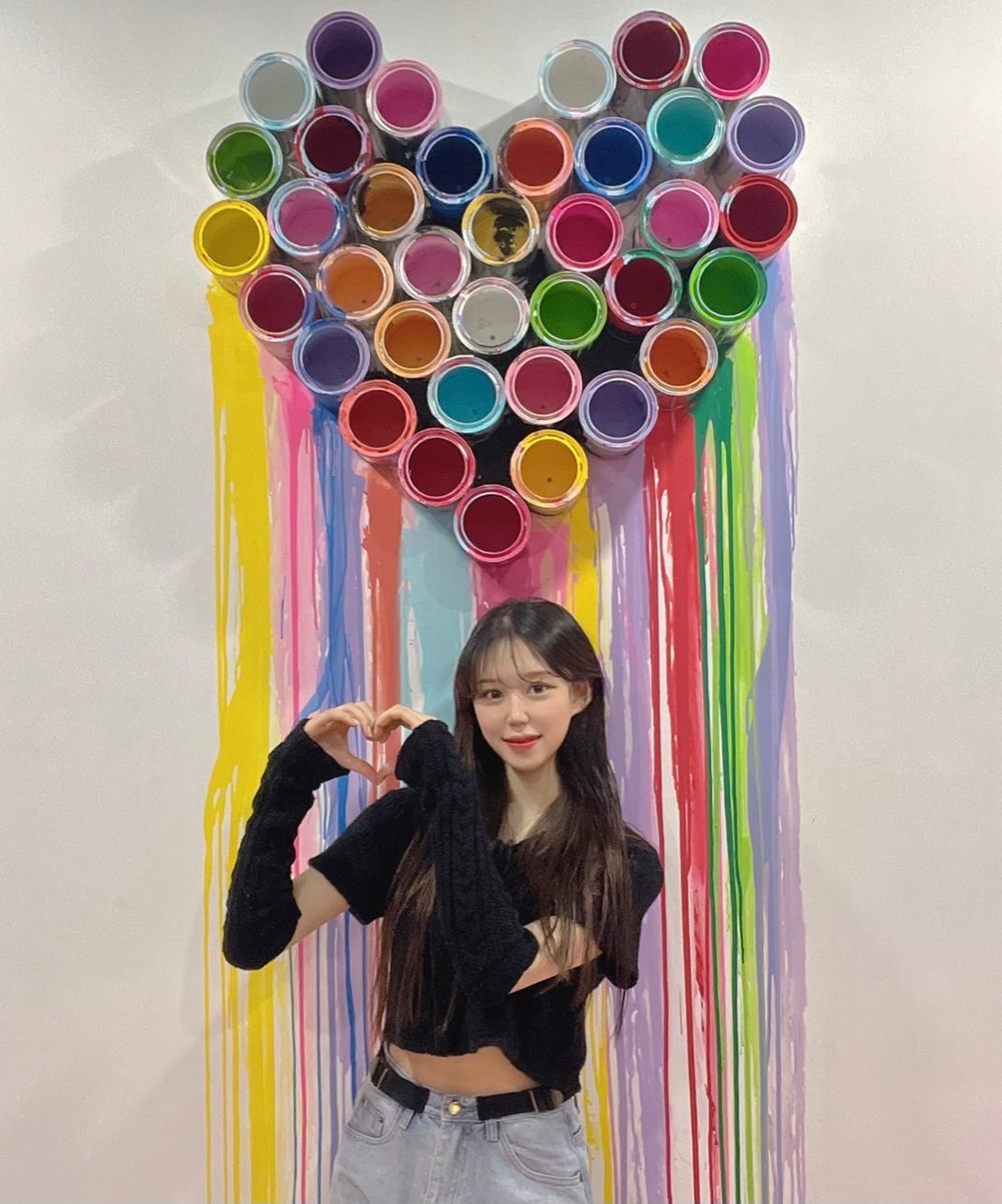 제목 : ❤️🧡💛💚💙💜🖤🤍