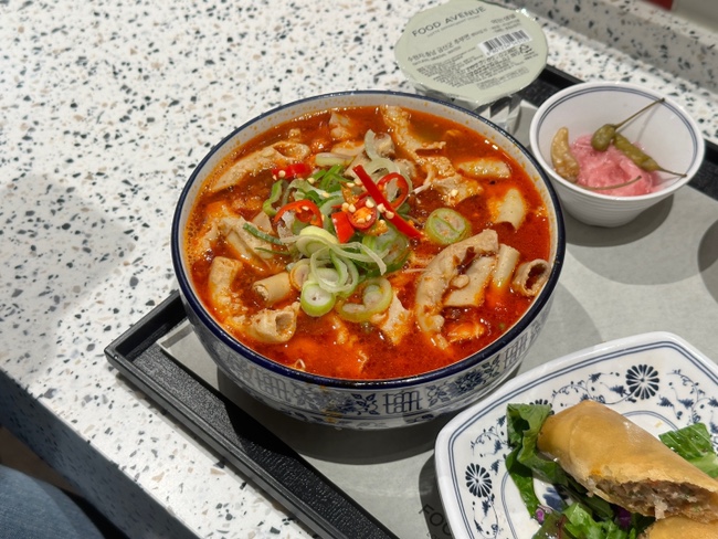 [ 명동 맛집 ] 땀땀 | 곱창쌀국수 원조 최초