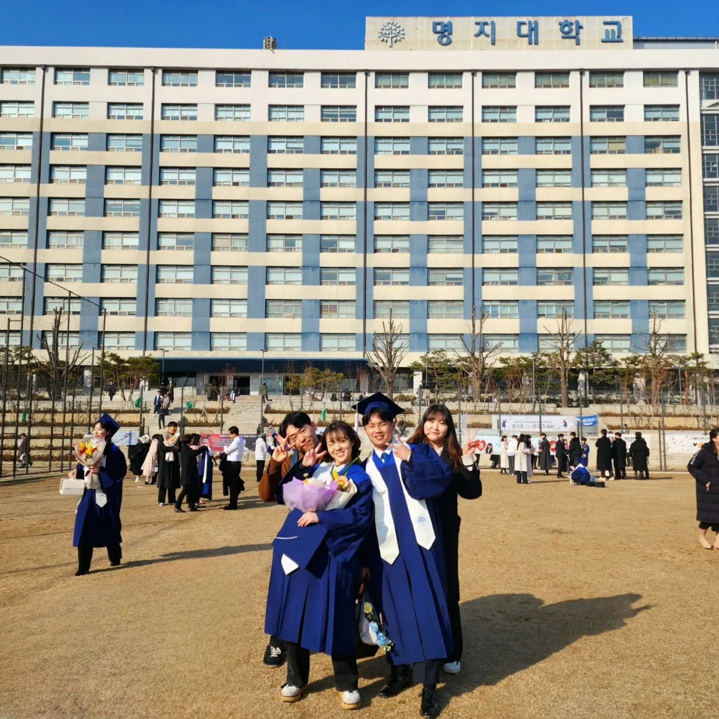 𝓜𝔂 𝓑𝓻𝓲𝓵𝓵𝓲𝓪𝓷𝓽 𝓢𝓬𝓱𝓸𝓸𝓵 𝓭𝓪𝔂𝓼👩🏻‍🎓
