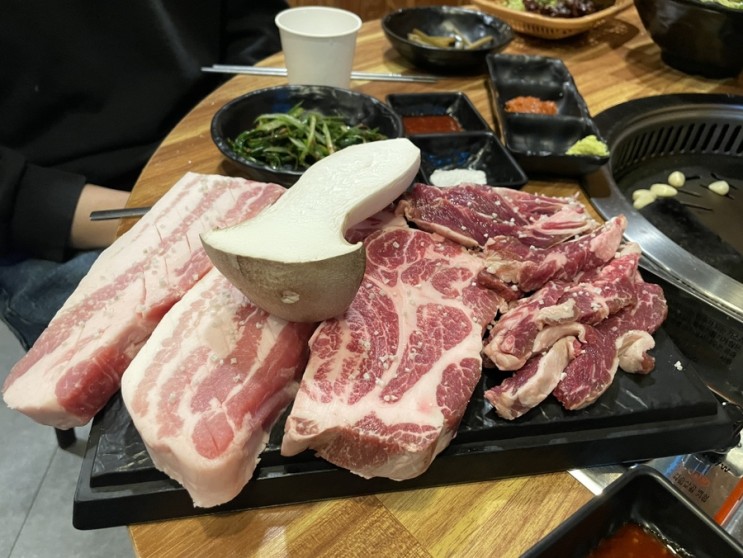 [대구 들안길 맛집] 깡돼지 들안길점/ 이베리코&막창 숙성육전문점