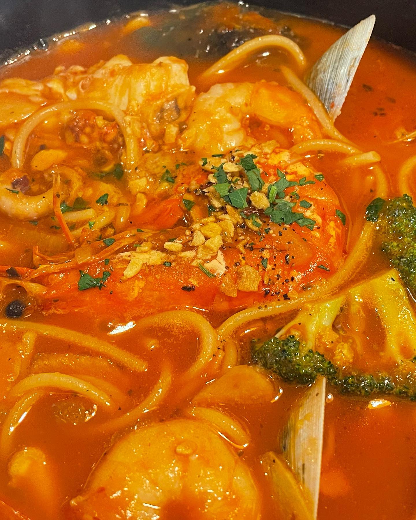 #협찬 운중동 화덕피자 맛집, 피제리아 비니스💗 부라타피자 & 빼쉐 맛나요🥰  #먹스타그램🍴#먹스타소통 #맛스타그램 #서판교맛집 #서판교맛집피제리아비니스 #판교도서관맛집 #피제리아비니스 #분당맛집 #판교맛집