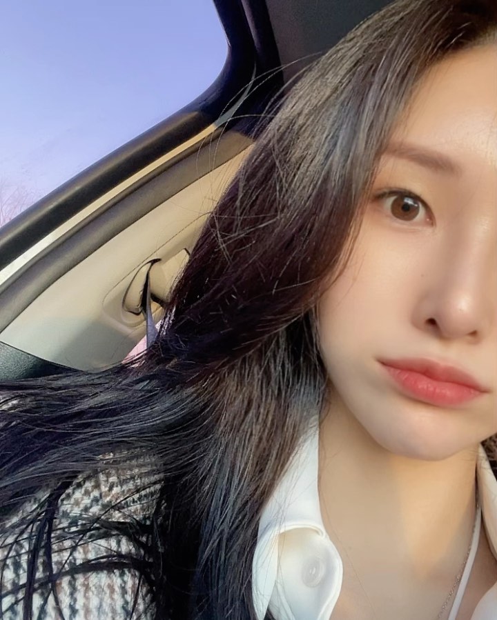 깐달걀 피부 맹글으려고 천안까지 핑크필 받으러 다니는 사람 나야 나〰️🧏🏻‍♀️
건조하고 푸석푸석한 피부에 보습 얹어주니 피부가 숨쉬는 것 같아🥹❤️