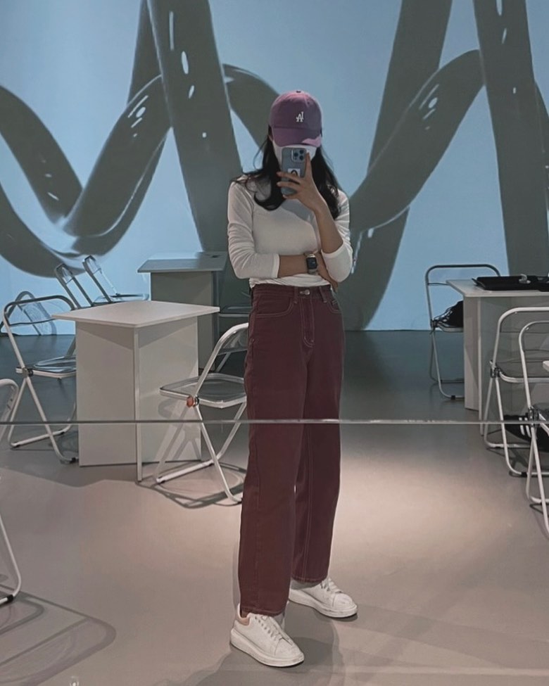 미적 감각을 느끼는 중