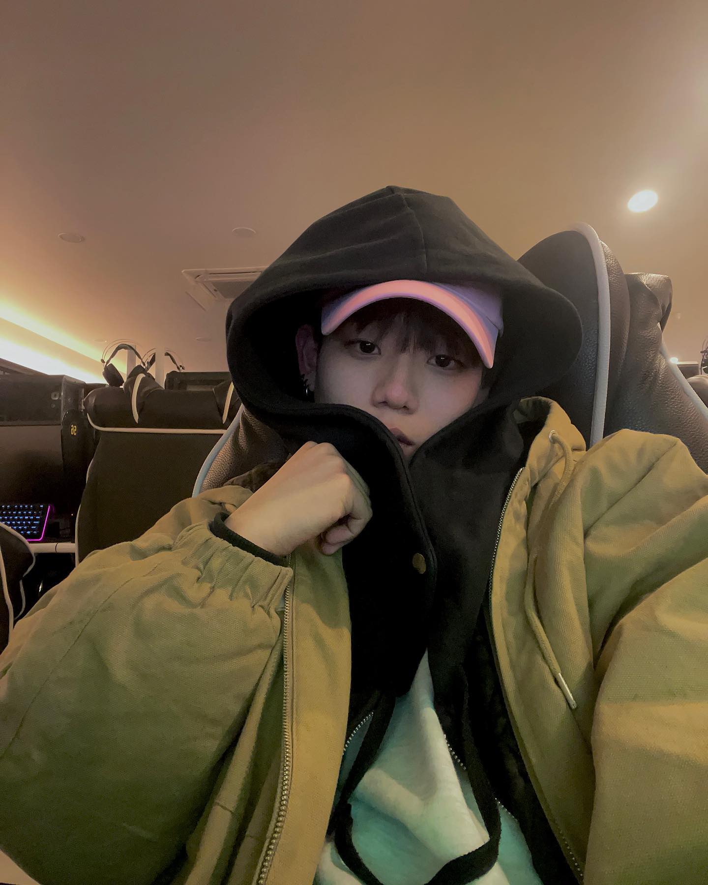 머리 잘랐더니 백투더급식이 돼버린 낭랑20살…
