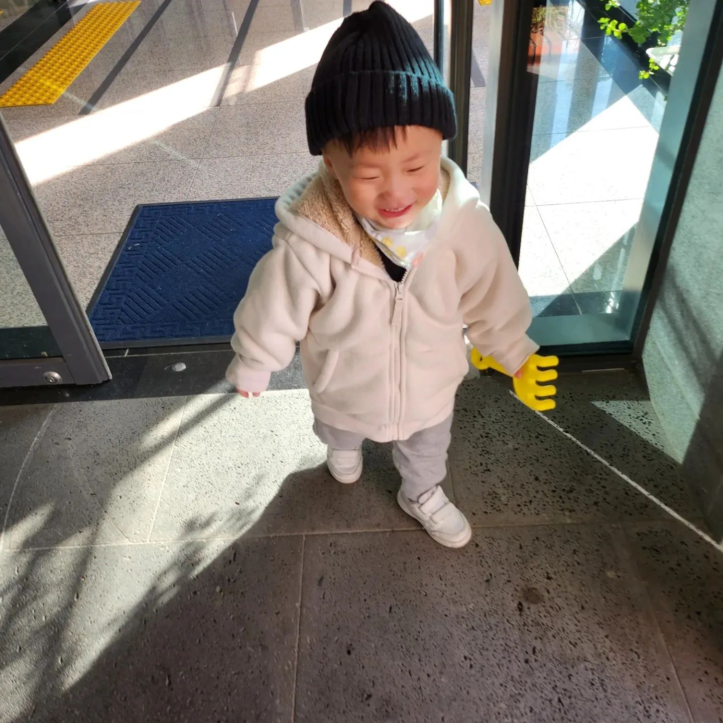 요즘 귀여움 200% 충전한 우리 막둥이😍

#아들 #아들바보 #막둥이 #사랑이다 
#제주맘