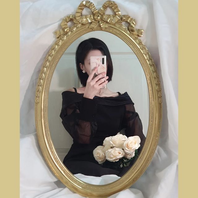 𝒯𝒾𝒹𝒹𝓎 on Instagram: "23.02.28 #협찬 #티디룩 🖤 오늘은 @stylebora_acc 에서 보내주신 펄로즈 귀걸이에 맞춰 코디해봤어요 :) 백화점에 입고되는 브랜드의 제품들인데 스마트 스토어에서 똑
