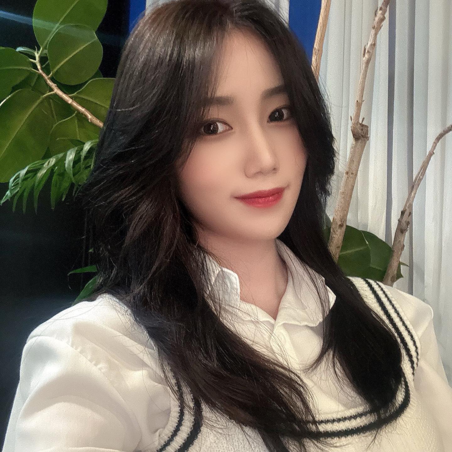 간단히 앞머리 내러 간거였는데
죽어가던 머리를 살려내고 왔다