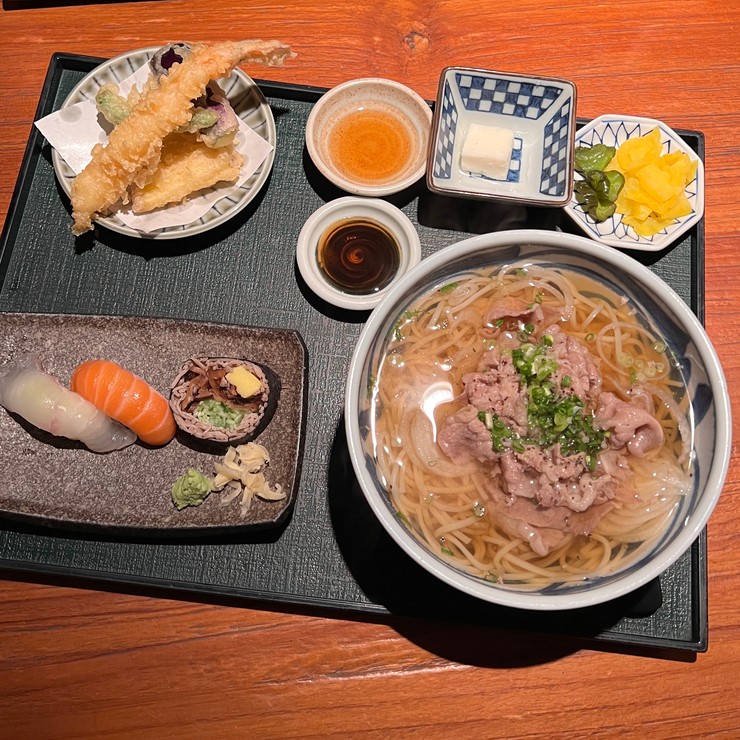 논현 충현교회 맛집 진가와 한국본점 :) 런치 니꾸 & 에비텐 우동 정식 맛본 후기