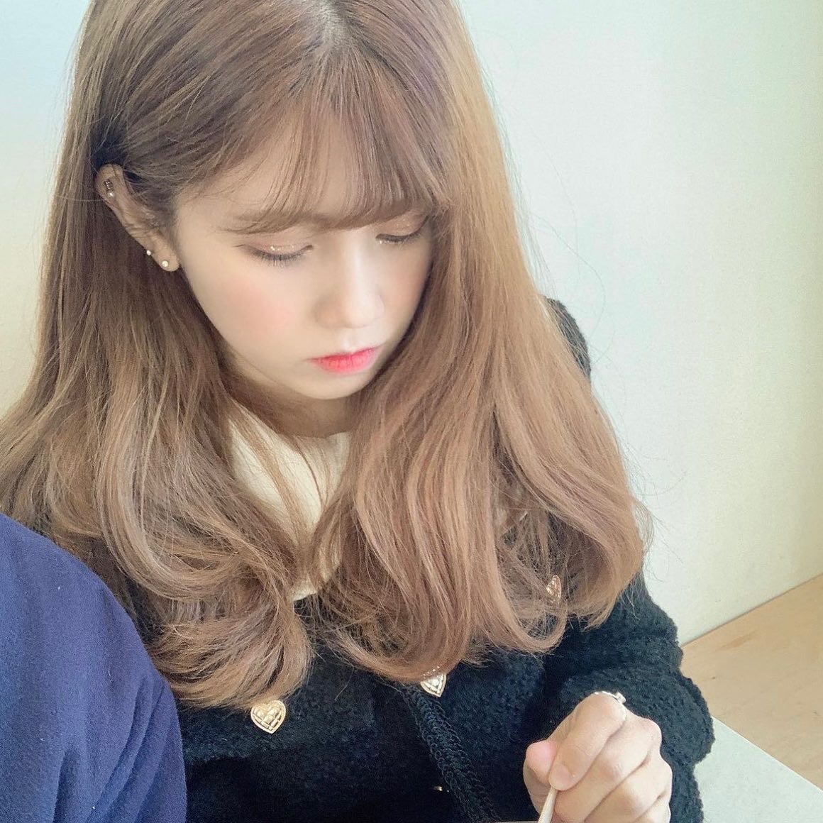^_^