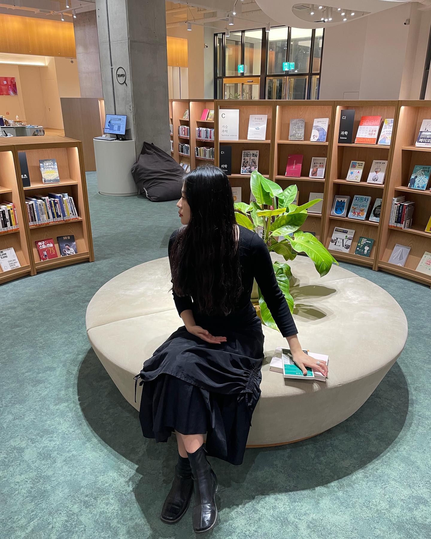 💫북두칠성 도서관

부산 가면 들르게 되는 공간, 개인적으루 별마당보다 좋다(*´꒳`*)