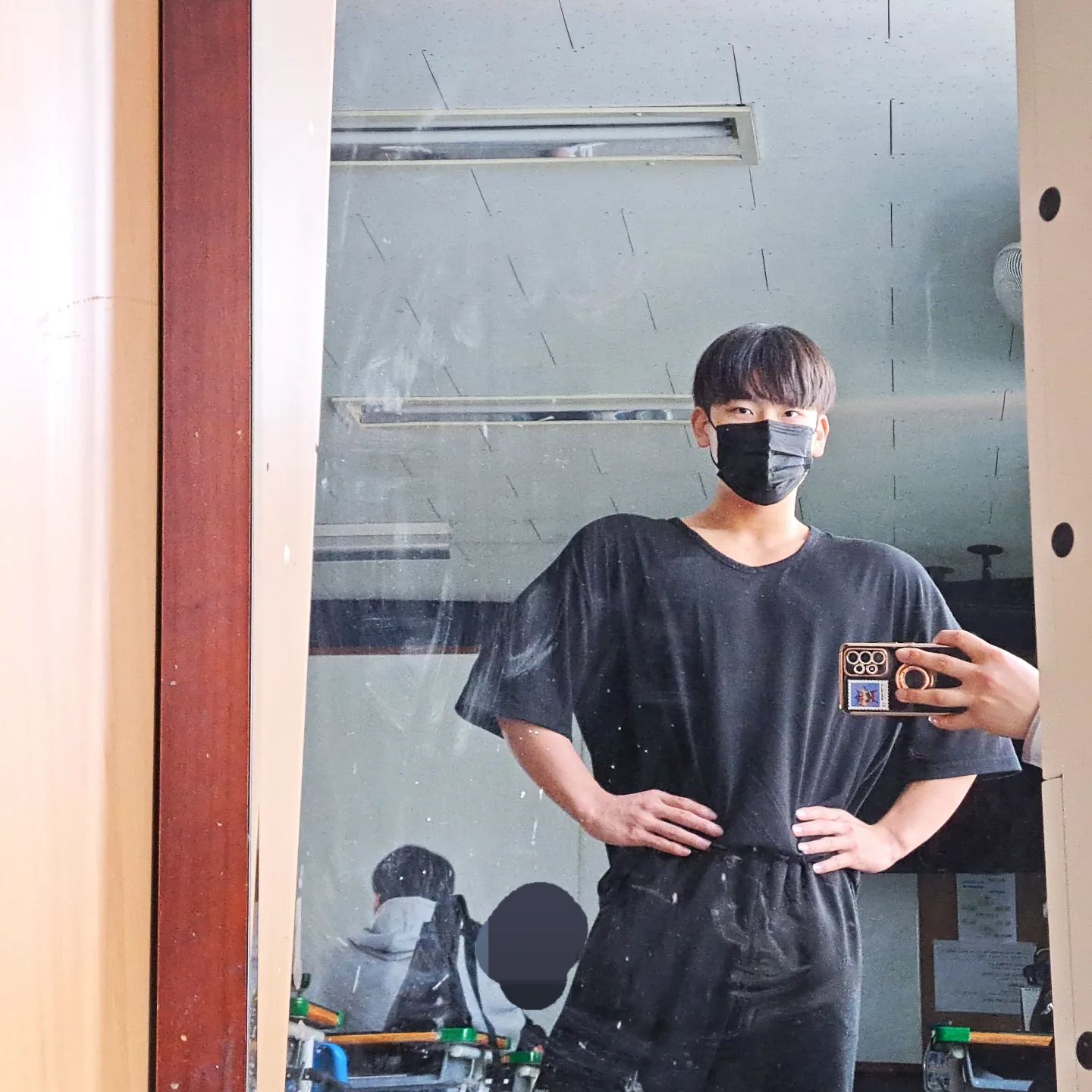 학교에서 귀엽게 한컷 📸