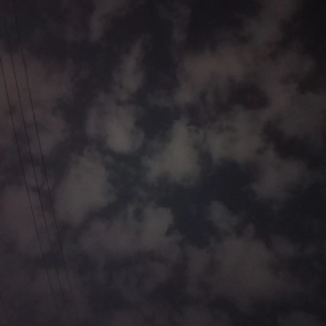 night night

#하늘 #구름 #밤하늘 #photography #photo #photographer #clouds #nightphotography #goodnight #night #밤