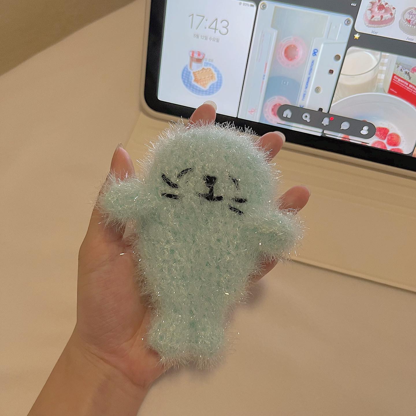 슈퍼 귀여운

#수세미 #crochet
nana.dd_gae