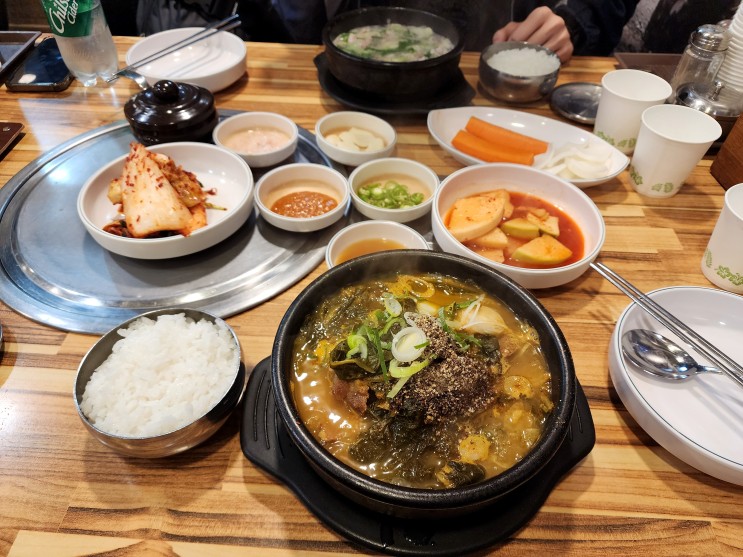 염창역 맛집 '돌쇠감자탕순대국 본점' 순대국밥 뼈해장국 괜찮네
