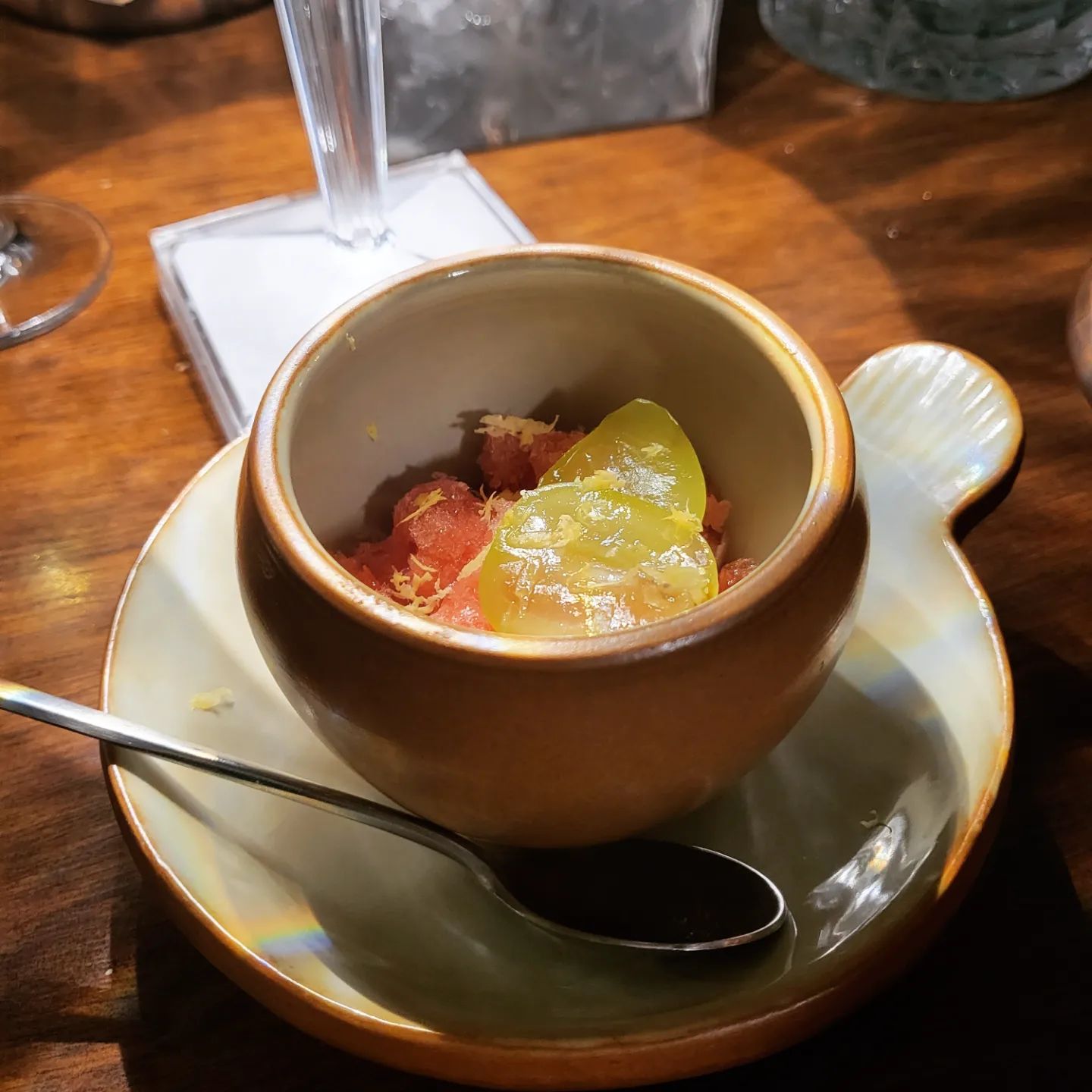 🐯세종 찐맛집🐯

<어흥>
세종 호려울로 19 102, 103호

*메뉴 인스타 확인*

Welcome
닭간파테와 바게트 ⭐⭐⭐⭐⭐
석화 세비체 ⭐⭐⭐⭐

Entree
갑오징어와 아브루가, 쉐리비네거 젤리 ⭐⭐⭐⭐
콜리플라워와 그라탕 ⭐⭐⭐

Fish
대구스테이크와, 토마토라따뚜이 ⭐⭐⭐⭐

Cleanser
오미자셔벗 ⭐⭐⭐⭐

Main
안심스테이크 ⭐⭐⭐⭐⭐

Dessert
인절미 크림 밀푀유 ⭐⭐⭐⭐⭐

친절도 ⭐⭐⭐⭐⭐

친구덕분에 정말정말 맛있는 곳을 알게됐다. 닭간파테는 정말 생소했는데도 불구하고 입맛에 딱! 전체적으로 진짜 조금 느끼하긴 했지만 배만 안불렀으면 싹싹 긁어먹었을듯. 술도 두병깠다. 존맛

#어흥 #세종어흥