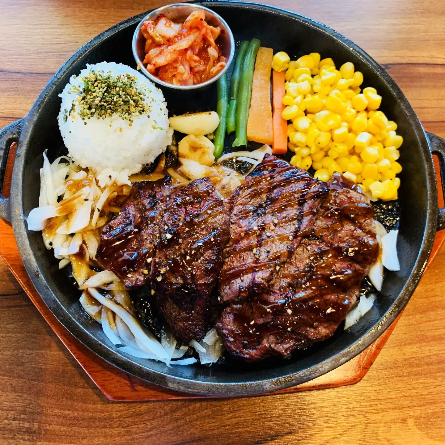 여기 스테이크 맛있었는데 오늘 없어졌다고 들어써요 힝 ...
스테이크 맛있는데 없을까요?
#일상 #일상스타그램 #소통 #좋아요 #좋아요반사 #선팔 #맞팔 #육아맘 #육아소통 #쇼핑몰 #창업 #아이 #키즈 #20대 #카페 #홍대 #신촌 #출근 #퇴근 #출퇴근 #25살 #26살 #대학생 #직장인 #먹는게남는거 #맛집추천 #ㅏㅅ있다그램